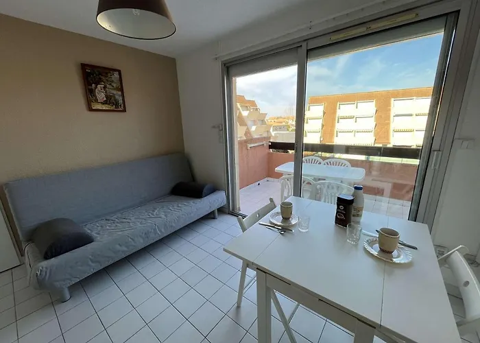 4 Couchages Avec Clim, Terrasse, Piscine Et Accès Direct à La - Fr-1-387-192 Appartement *