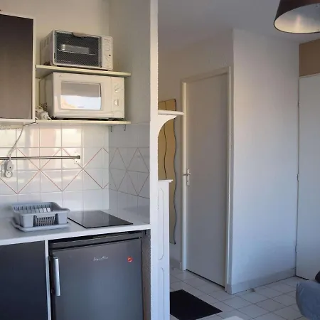 Appartamento 4 Couchages Avec Clim, Terrasse, Piscine Et Accès Direct à La - Fr-1-387-192 *