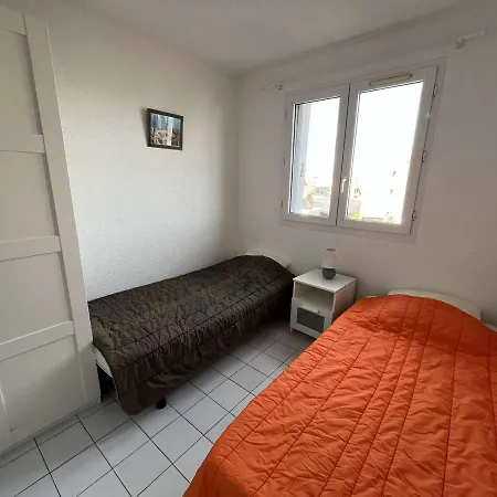 Appartement 4 Couchages Avec Clim, Terrasse, Piscine Et Acces Direct A La - Fr-1-387-192 Marseillan (Herault)