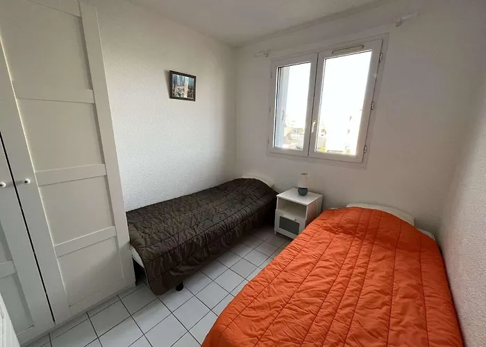Apartmán 4 Couchages Avec Clim, Terrasse, Piscine Et Acces Direct A La - Fr-1-387-192 Marseillan (Herault)